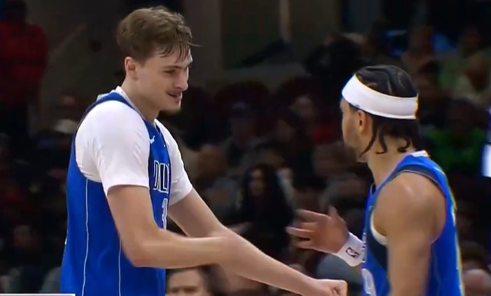 世界杯手机软件安装-分差20分了！弗拉格飞身大帽哈登&amp;反击助攻内姆哈德三分打停骑士